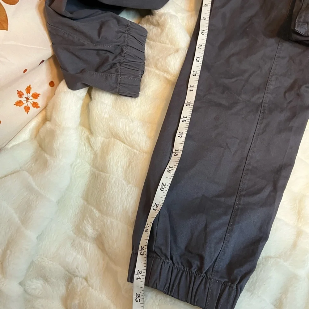 NWT The Childrens Place Tempest Grey Boys Unisex 10 School Cargo Utility Joggers